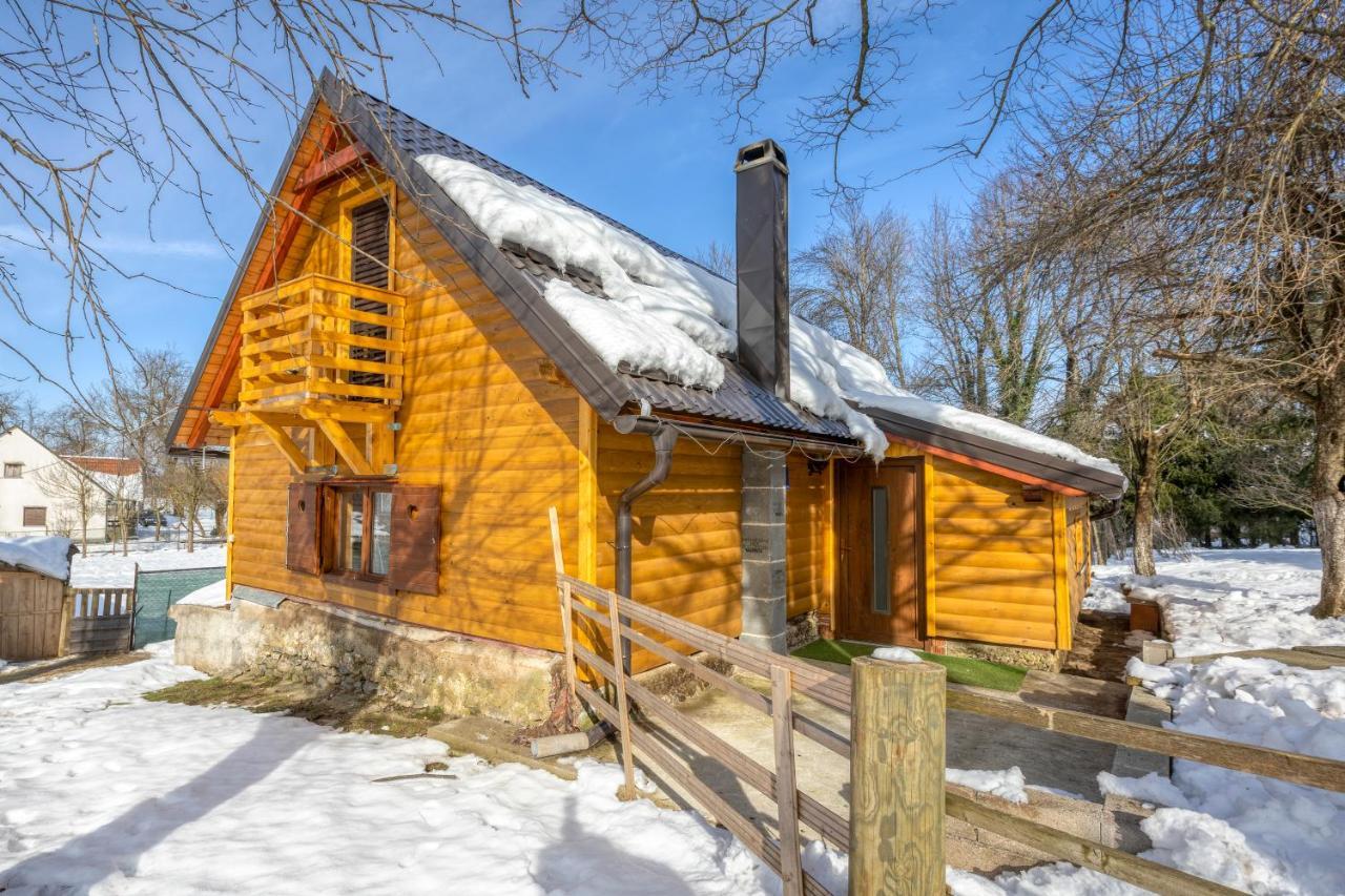 House Under The Velebit Mountain Villa Medak Exterior foto