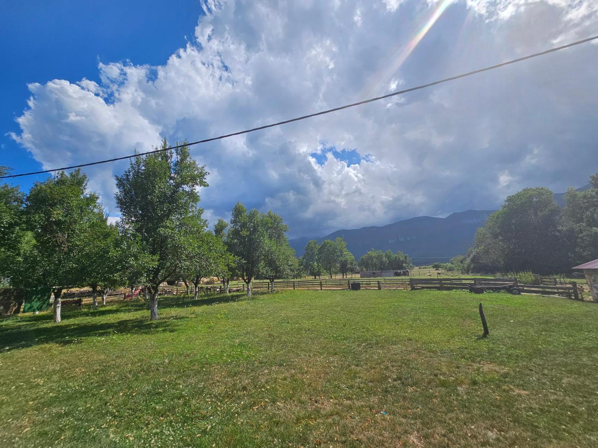 House Under The Velebit Mountain Villa Medak Exterior foto